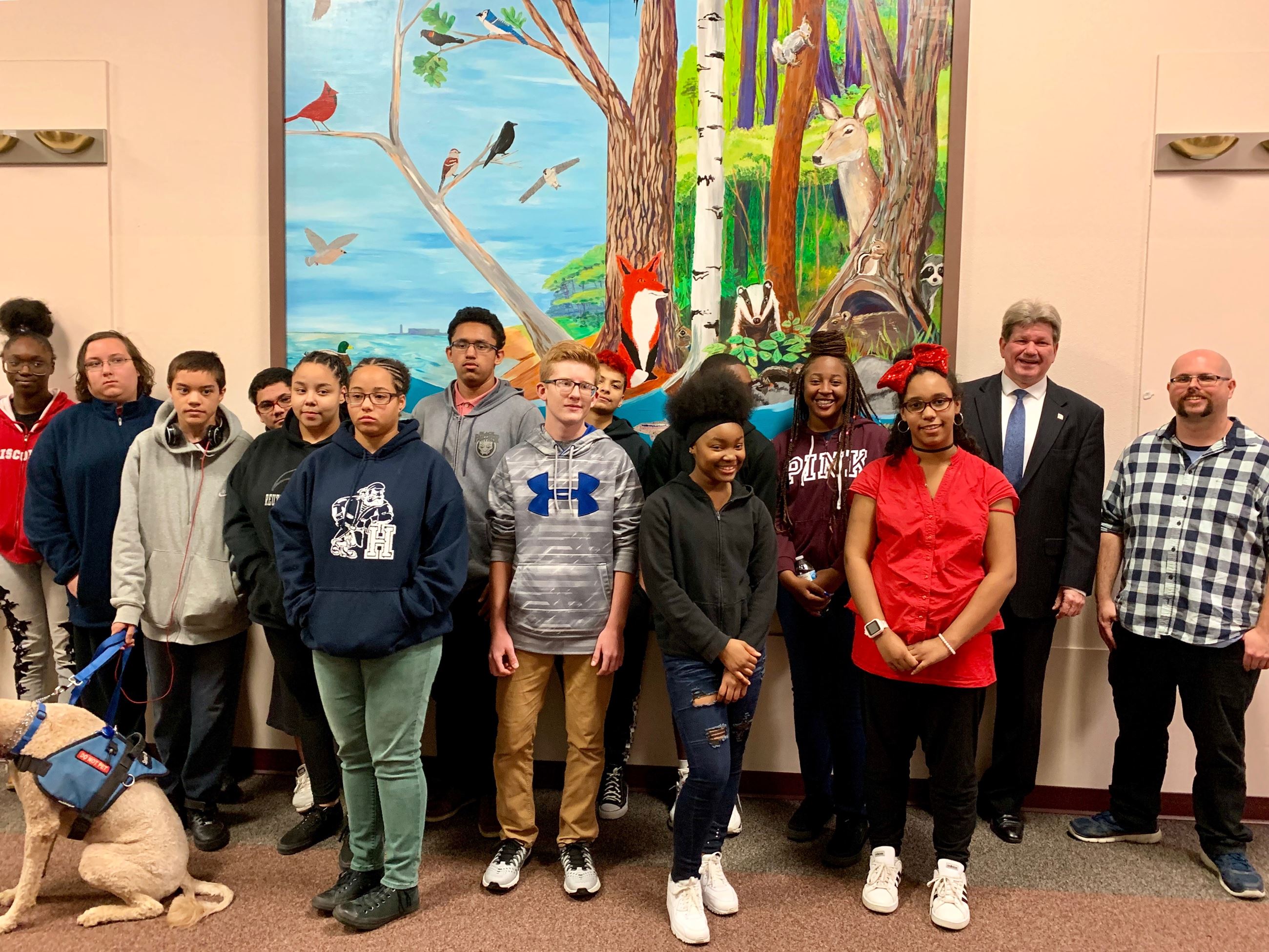 Group photo at 2019 Summer Youth Employment mural dedication